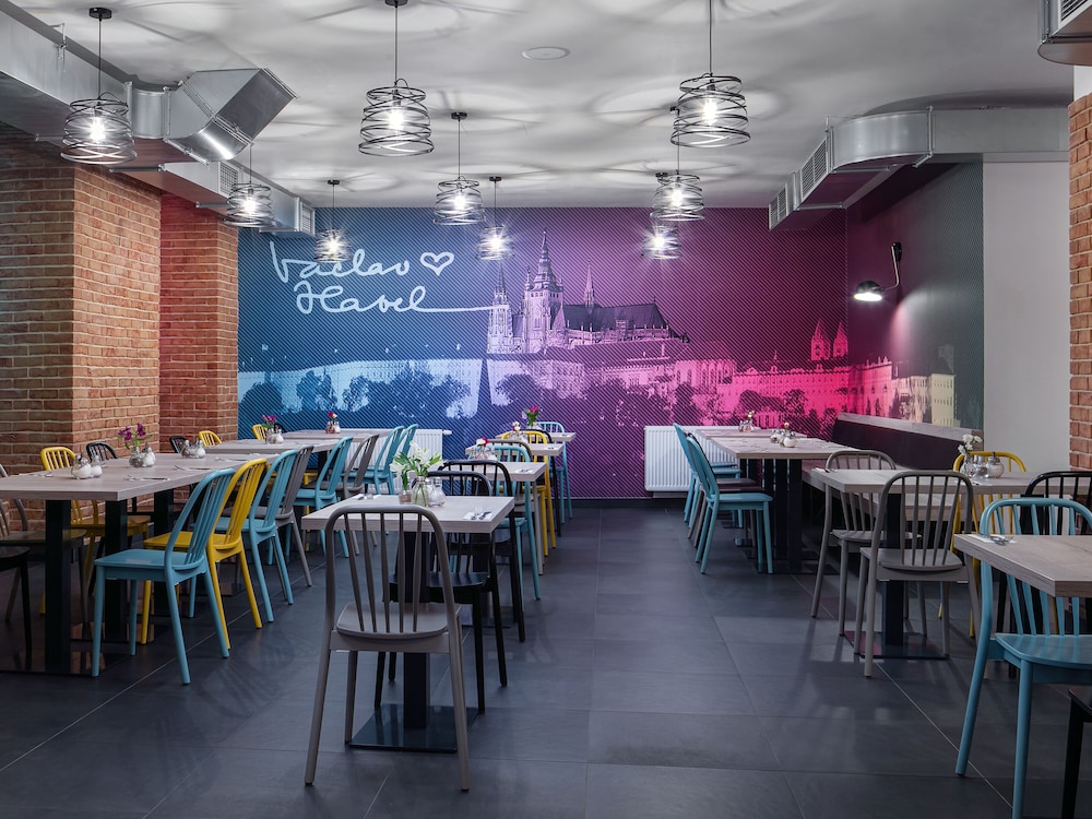 EA ApartHotel Melantrich — Restaurant & bars in Prague, Prague