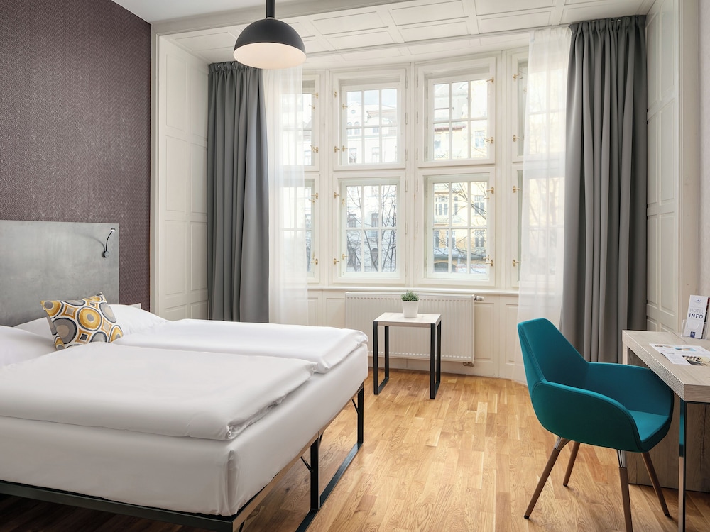 EA ApartHotel Melantrich — Hotel rooms in Prague, Prague