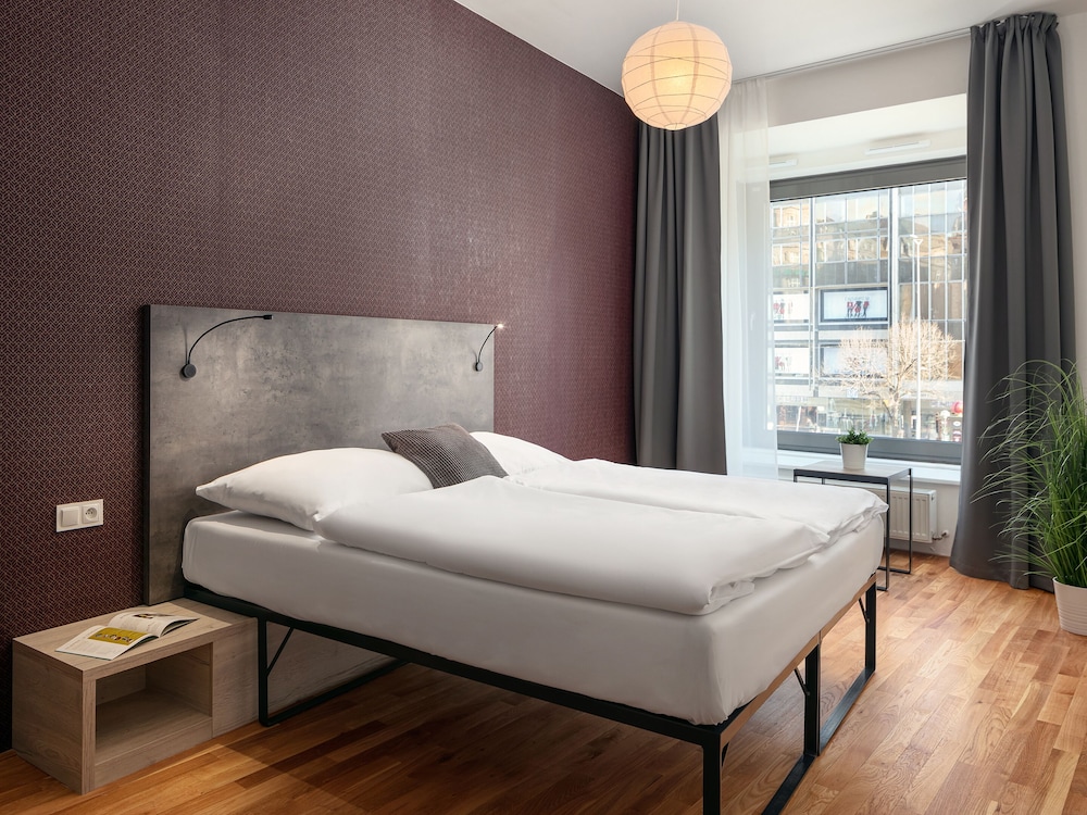 EA ApartHotel Melantrich — Hotel rooms in Prague, Prague