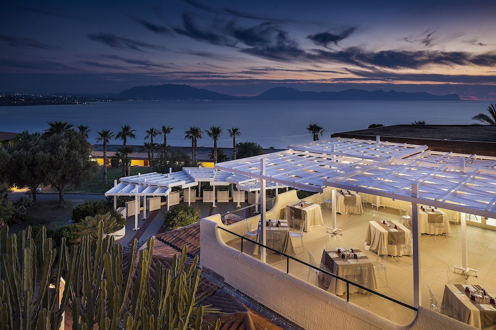 CDSHotels Terrasini - Città del Mare — Restaurant in Terrasini, Sicily