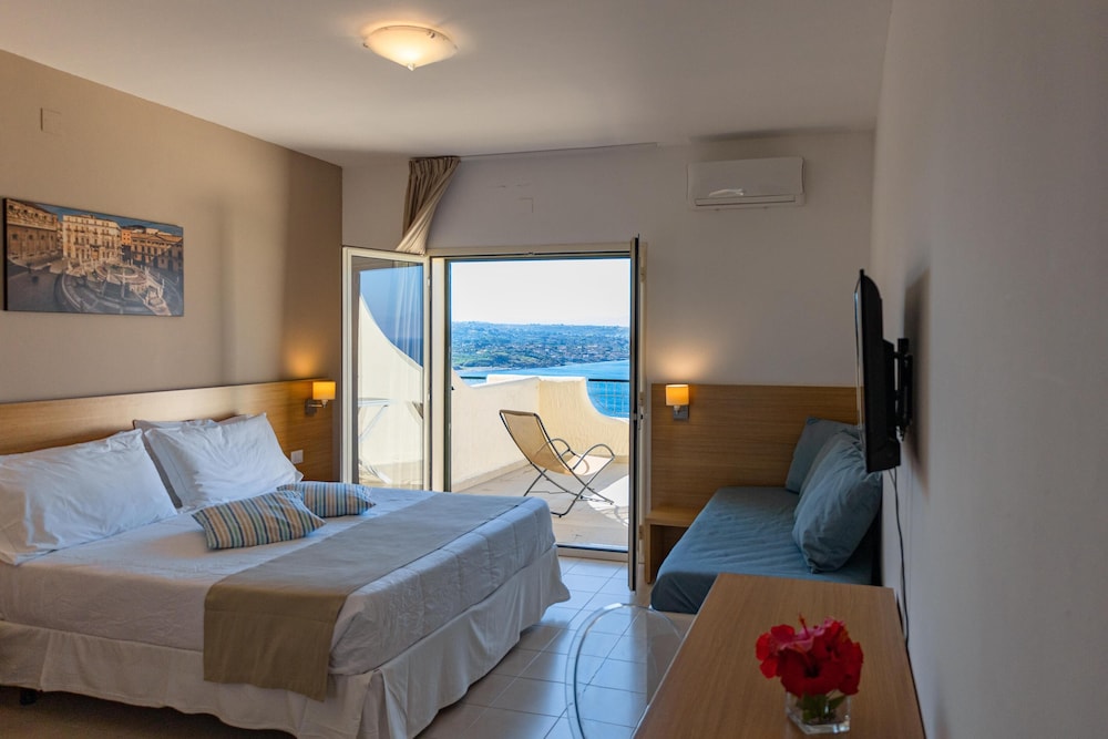 CDSHotels Terrasini - Città del Mare — Rooms in Terrasini, Sicily