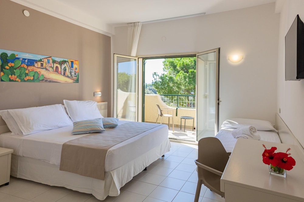CDSHotels Terrasini - Città del Mare — Rooms in Terrasini, Sicily