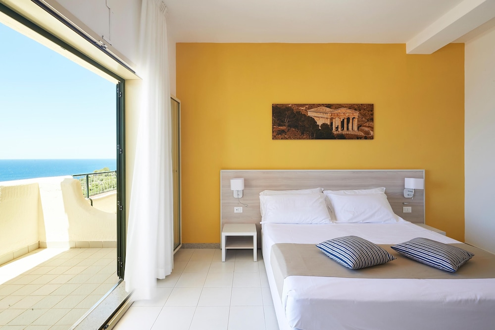 CDSHotels Terrasini - Città del Mare — Rooms in Terrasini, Sicily