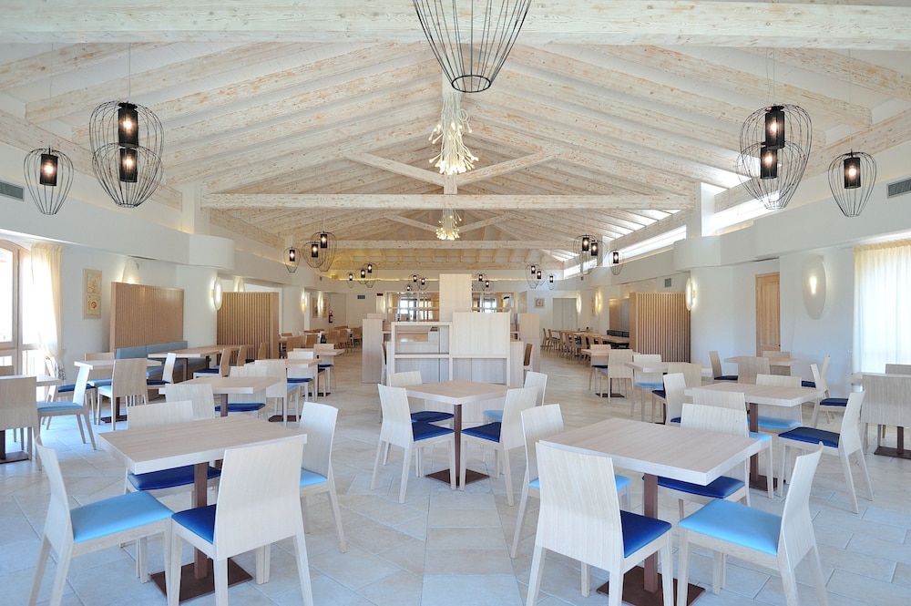 Janna e Sole Resort — Restaurant & bars in Budoni, Sardinia