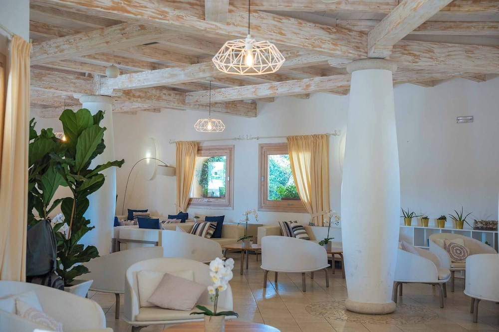 Janna e Sole Resort — Restaurant & bars in Budoni, Sardinia