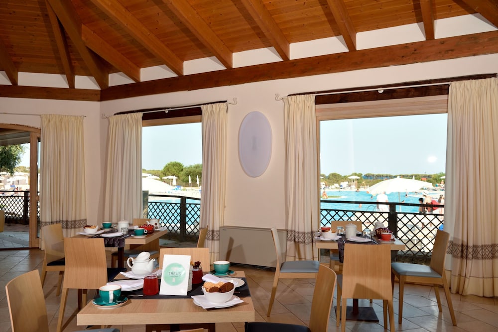 Janna e Sole Resort — Restaurant & bars in Budoni, Sardinia