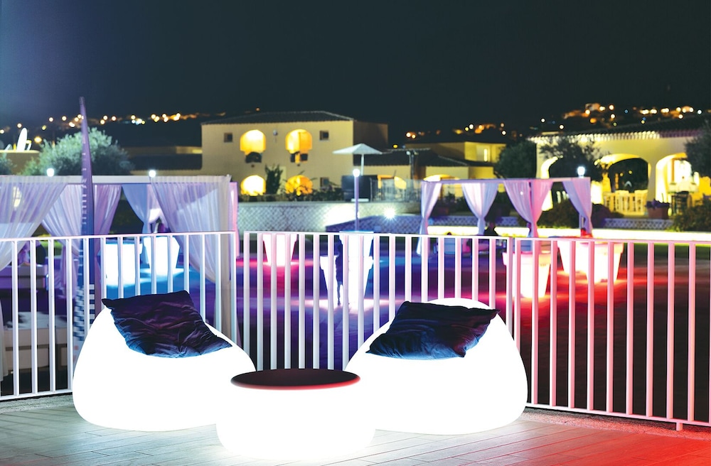 Janna e Sole Resort — Restaurant & bars in Budoni, Sardinia