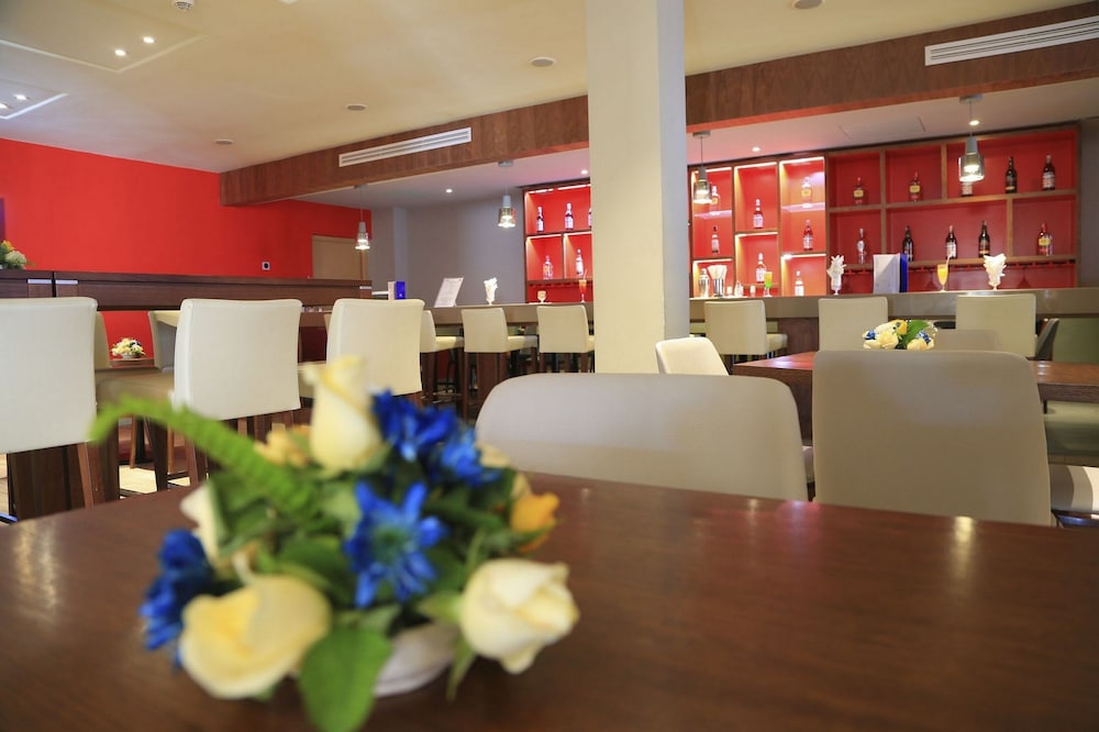 Dunes d'Or Ocean Club — Restaurant & bars in Agadir, Souss-Massa-Draa