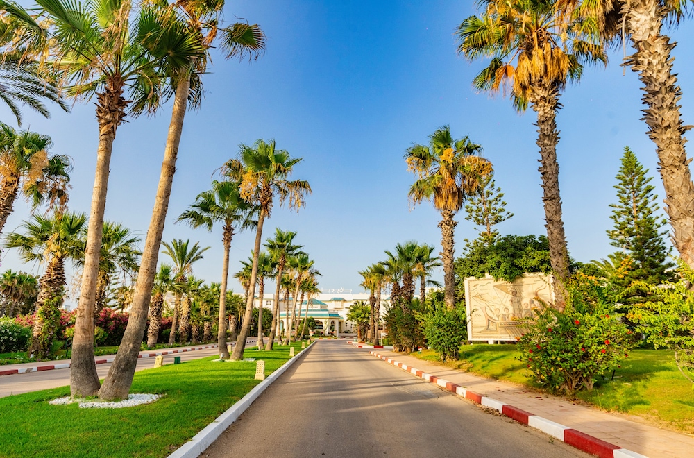 Sentido Bellevue Park — Hotel building in Port El Kantaoui