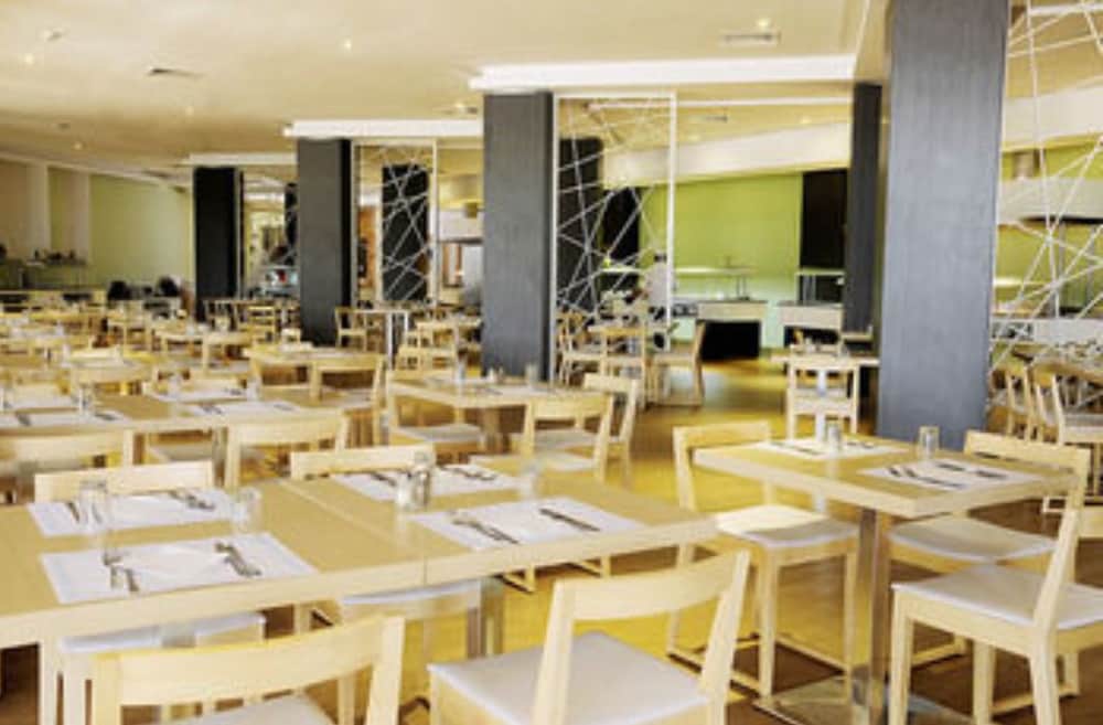 Skanes Sérail — Restaurant & bars in Skanes inc. Monastir, Monastir