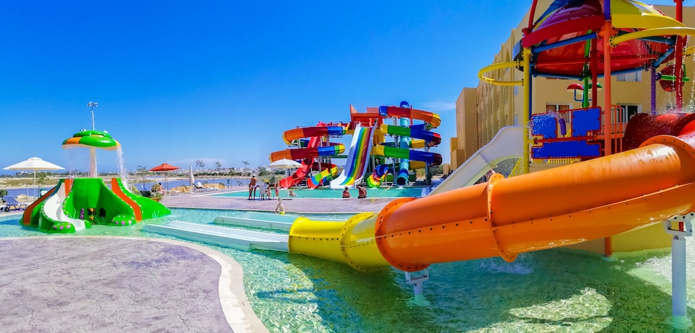 Skanes Sérail — Swimming pool in Skanes inc. Monastir, Monastir