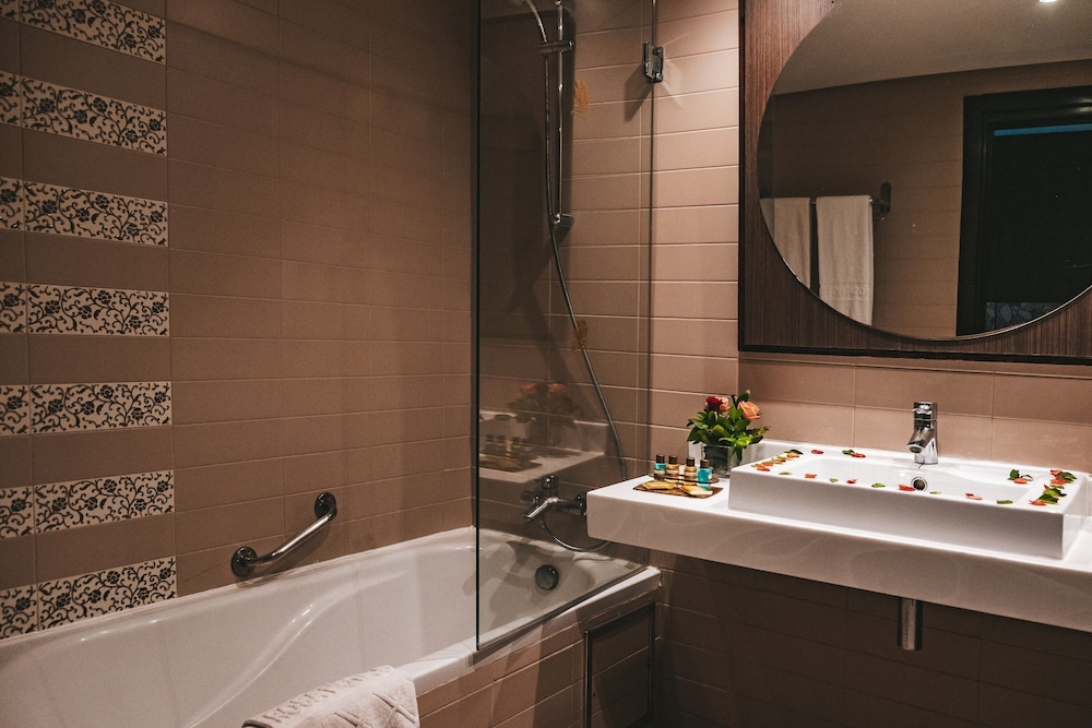 Hotel Rosa Beach Monastir — Hotel rooms in Skanes inc. Monastir, Monastir