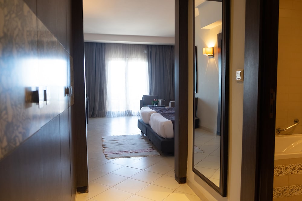 Hotel Rosa Beach Monastir — Hotel rooms in Skanes inc. Monastir, Monastir