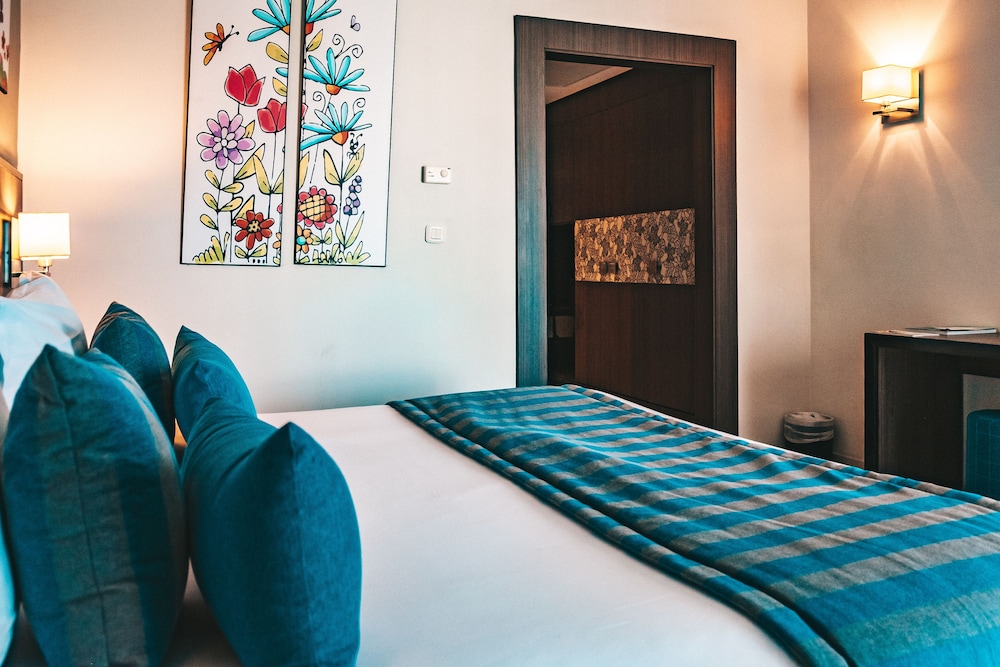 Hotel Rosa Beach Monastir — Hotel rooms in Skanes inc. Monastir, Monastir