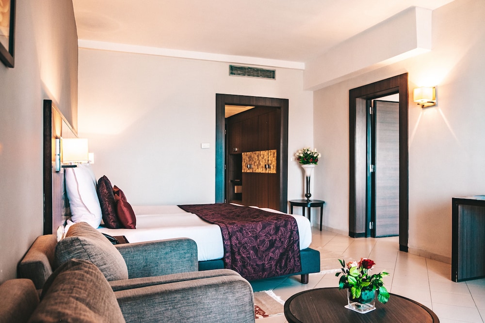Hotel Rosa Beach Monastir — Hotel rooms in Skanes inc. Monastir, Monastir