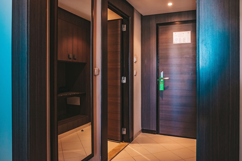 Hotel Rosa Beach Monastir — Hotel rooms in Skanes inc. Monastir, Monastir