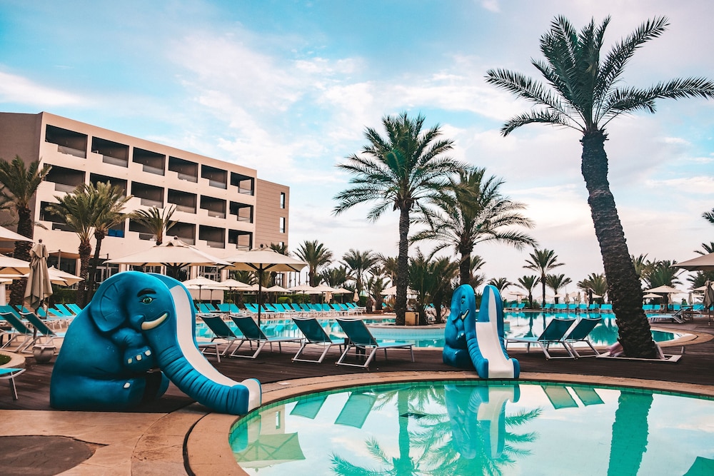 Hotel Rosa Beach Monastir — Swimming pool in Skanes inc. Monastir, Monastir