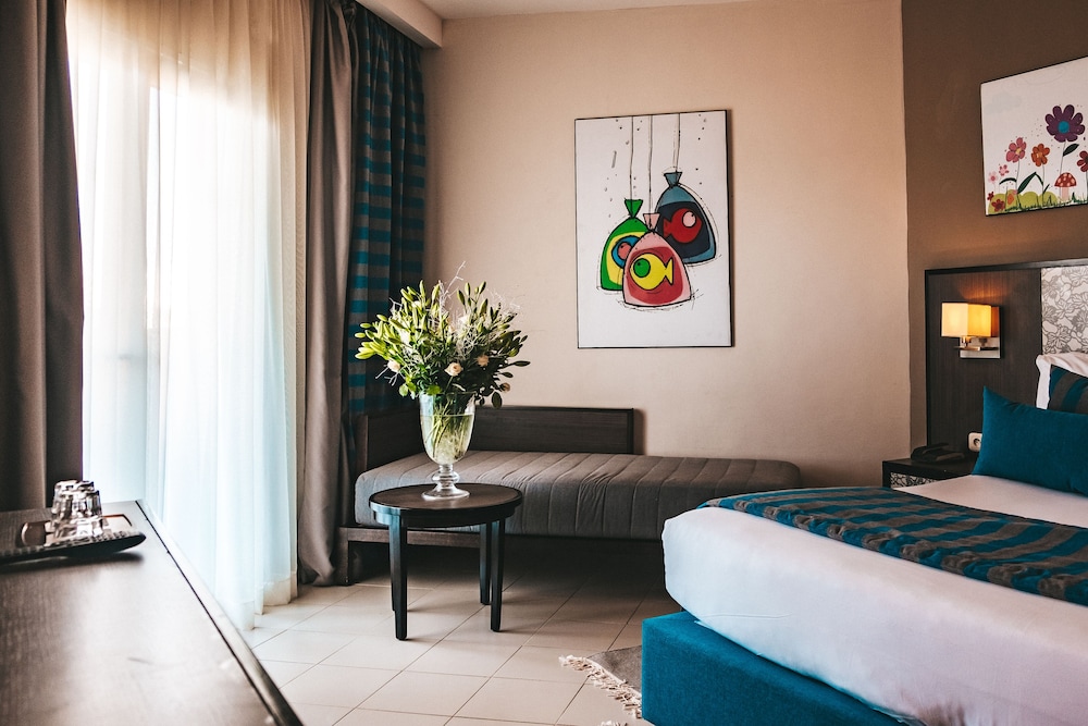 Hotel Rosa Beach Monastir — Hotel rooms in Skanes inc. Monastir, Monastir