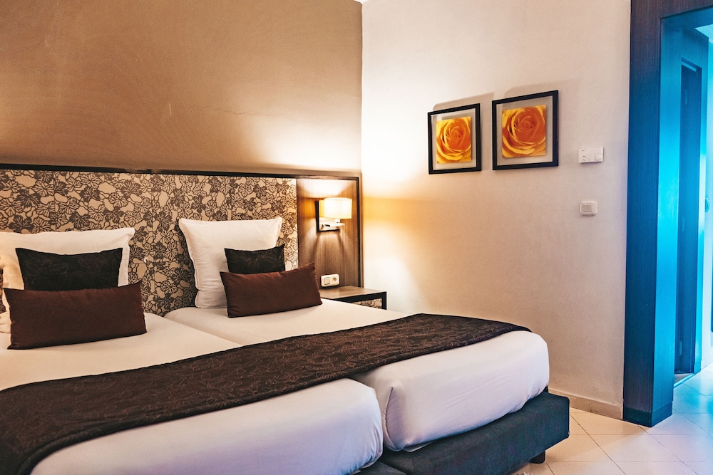 Hotel Rosa Beach Monastir — Hotel rooms in Skanes inc. Monastir, Monastir