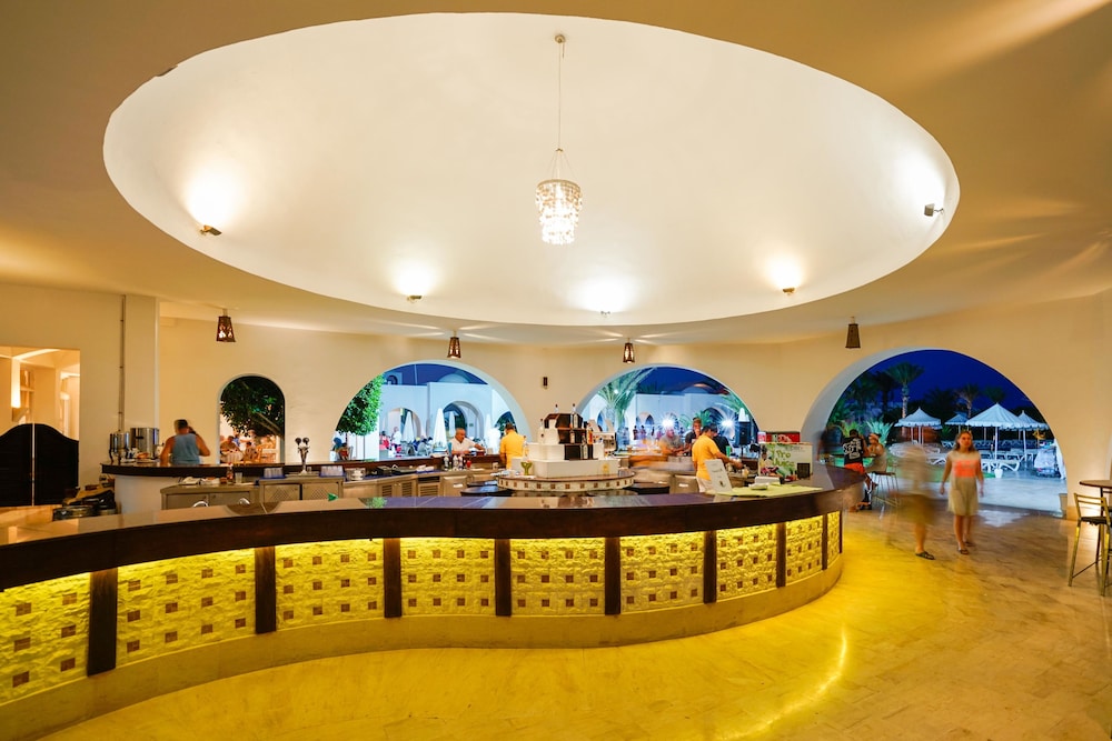 Iliade Aqua Park Djerba — Restaurant & bars in Aghir, Medenine