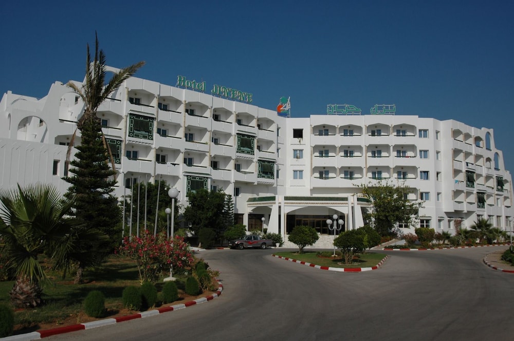 Hôtel Jinene — Hotel building in Sousse, Sousse