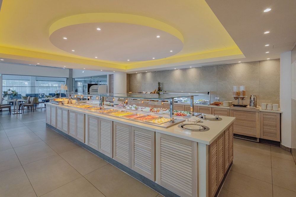 Tasia Maris Sands - Adults Only — Restaurant & bars in Ayia Napa, Famagusta Region