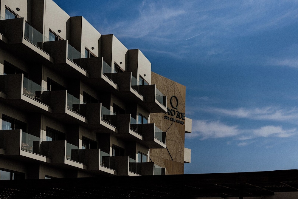 Cavo Zoe Seaside Hotel — Hotel building in Protaras, Famagusta Region