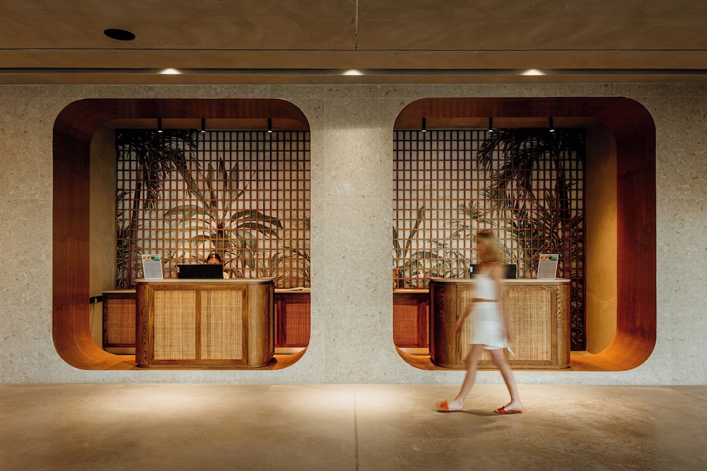 Cavo Zoe Seaside Hotel — Hotel building in Protaras, Famagusta Region