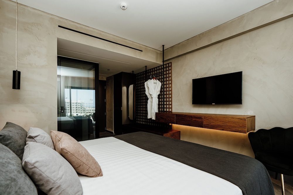 Cavo Zoe Seaside Hotel — Hotel rooms in Protaras, Famagusta Region