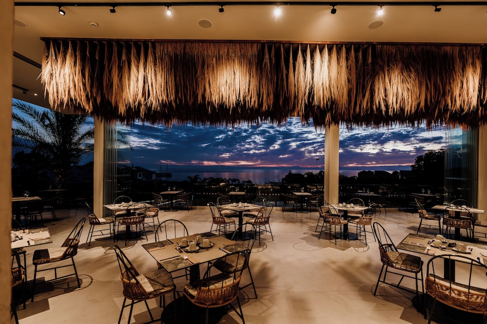Cavo Zoe Seaside Hotel — Restaurant & bars in Protaras, Famagusta Region