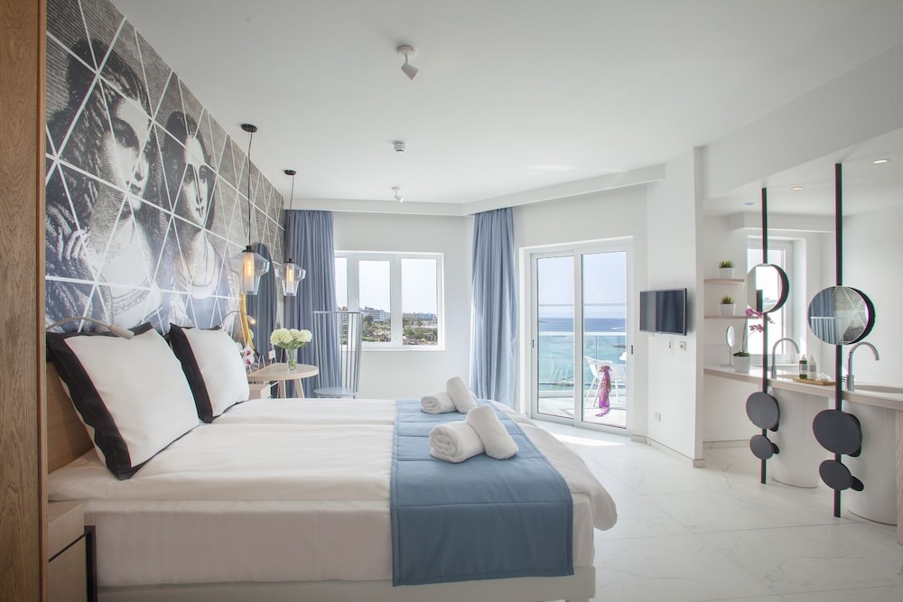 King Jason Protaras - Designed for Adults By Louis Hotels — Hotel rooms in Protaras, Famagusta Region