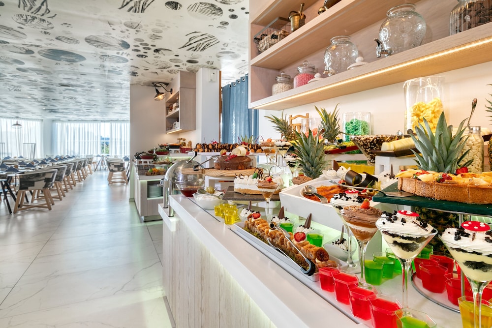 King Jason Protaras - Designed for Adults By Louis Hotels — Restaurant & bars in Protaras, Famagusta Region