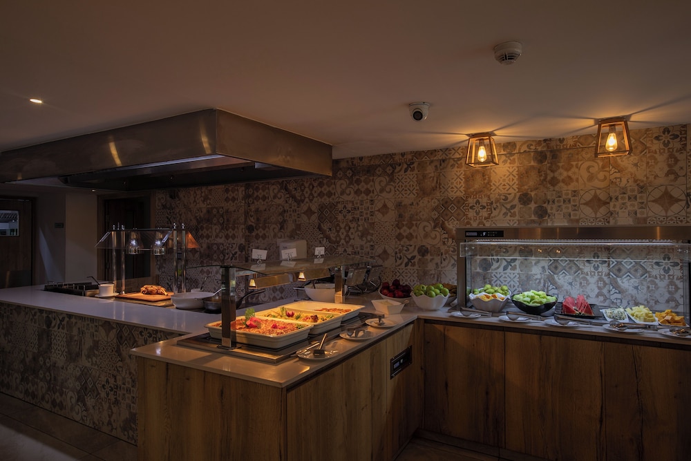 Bohemian Gardens Hotel — Restaurant & bars in Protaras, Famagusta Region