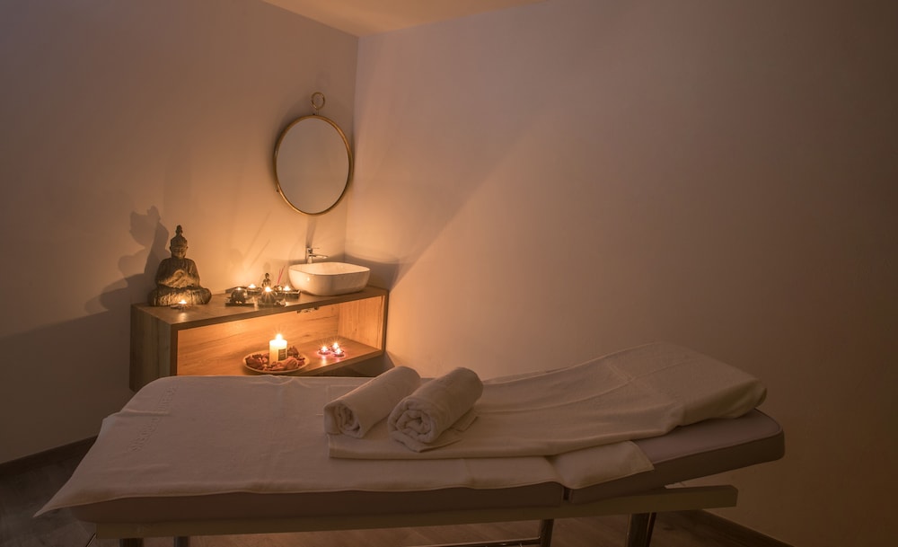 Bohemian Gardens Hotel — Facilities in Protaras, Famagusta Region