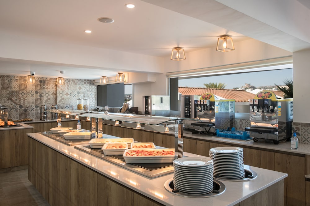 Bohemian Gardens Hotel — Restaurant in Protaras, Famagusta Region