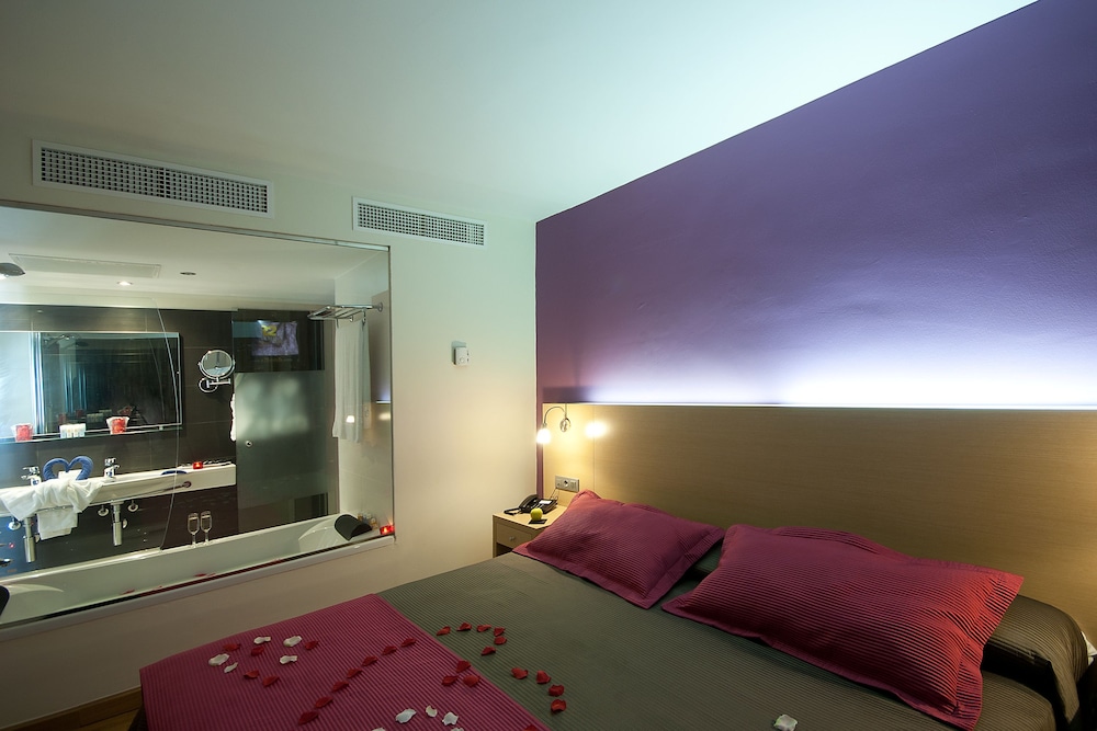 R2 Romantic Fantasia Dreams & Suites Hotel – Adults Only - All inclusive — Hotel rooms in Tarajalejo, Canary Islands