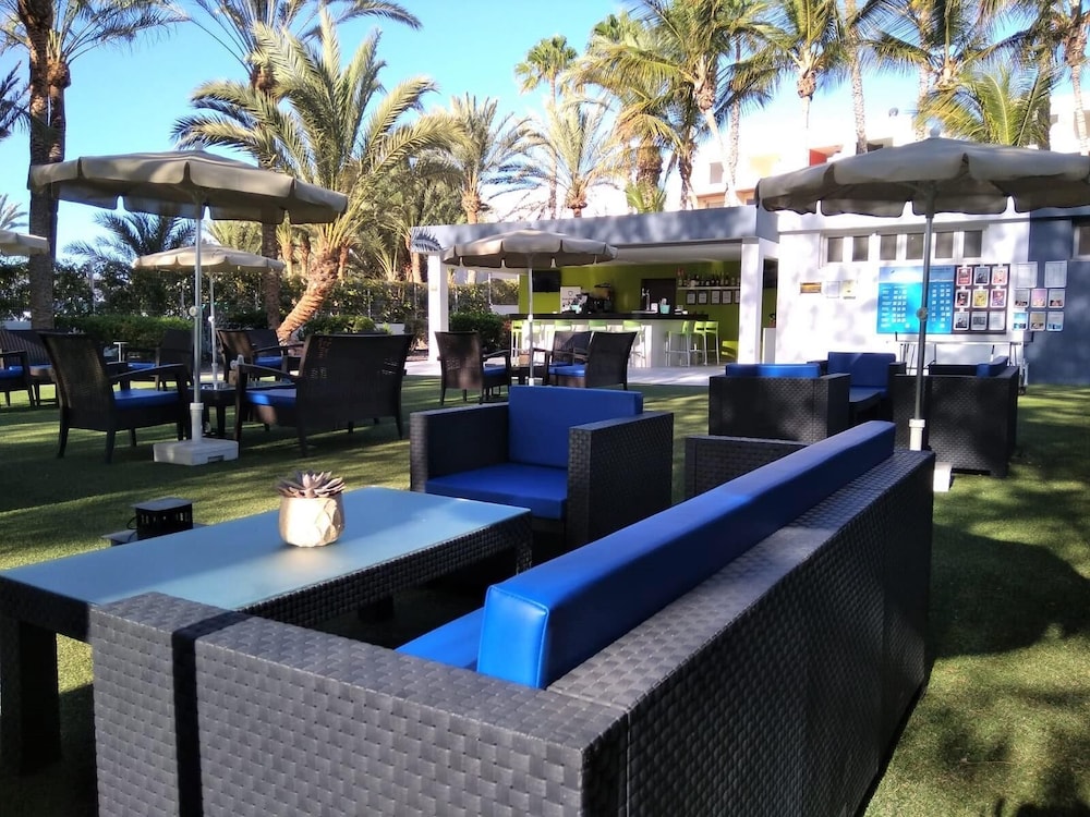 R2 Romantic Fantasia Dreams & Suites Hotel – Adults Only - All inclusive — Restaurant & bars in Tarajalejo, Canary Islands
