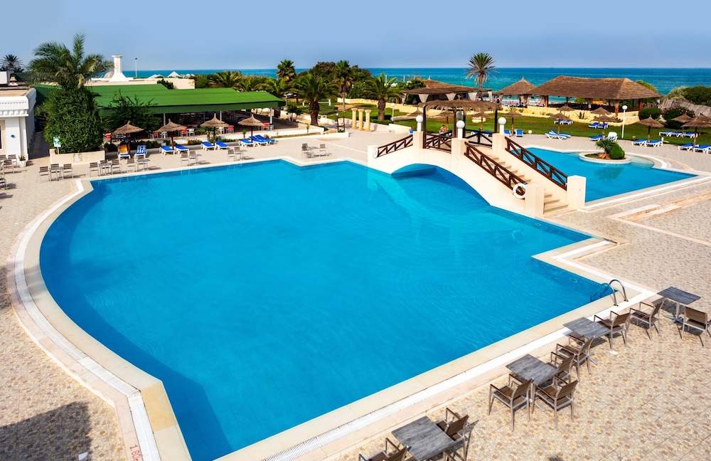 El Borj Hotel — Swimming pool in Mahdia, Mahdia