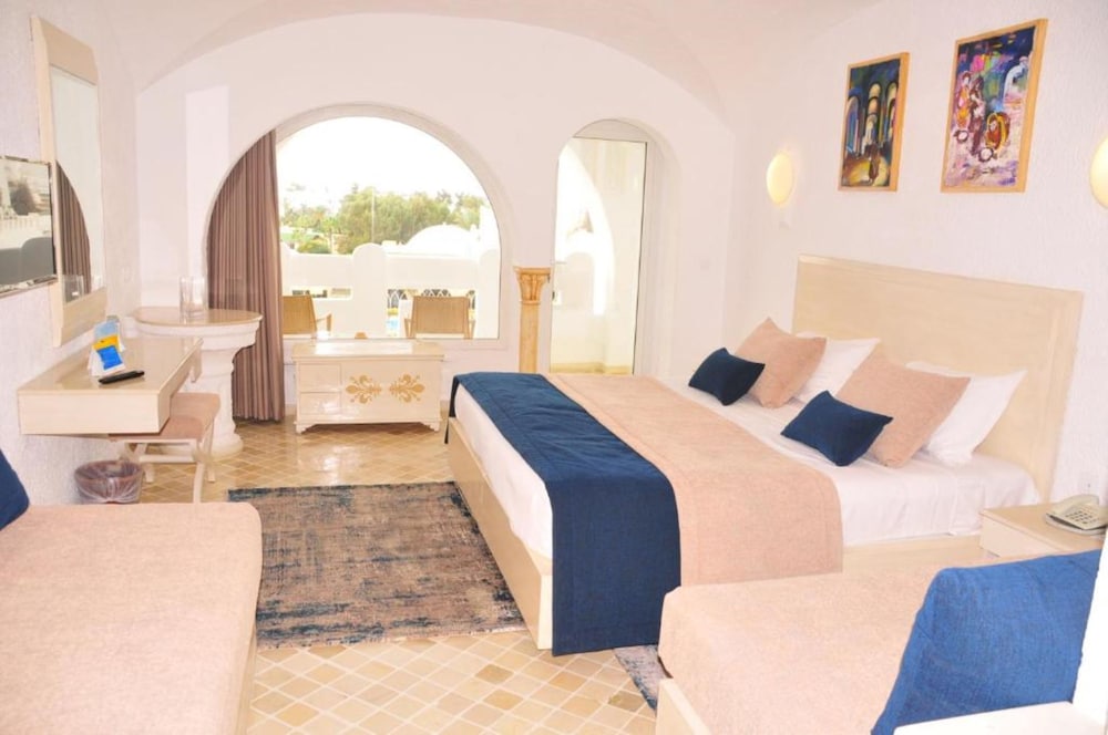 Hotel Lella Baya Thalasso — Hotel rooms in Hammamet, Nabeul