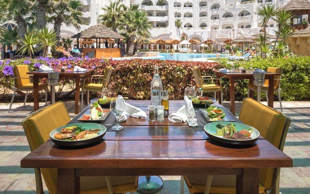 Hotel Lella Baya Thalasso — Restaurant & bars in Hammamet, Nabeul