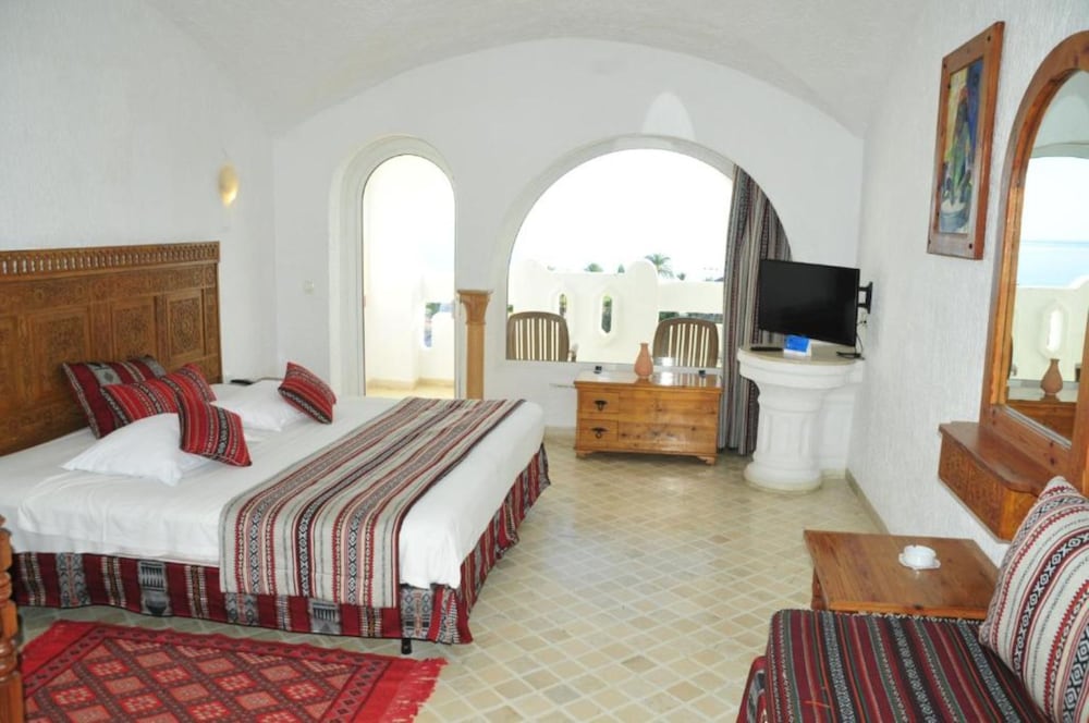 Hotel Lella Baya Thalasso — Hotel rooms in Hammamet, Nabeul