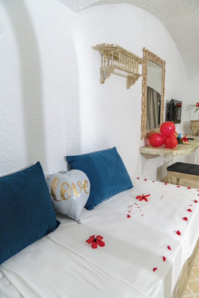 Hotel Lella Baya Thalasso — Hotel rooms in Hammamet, Nabeul