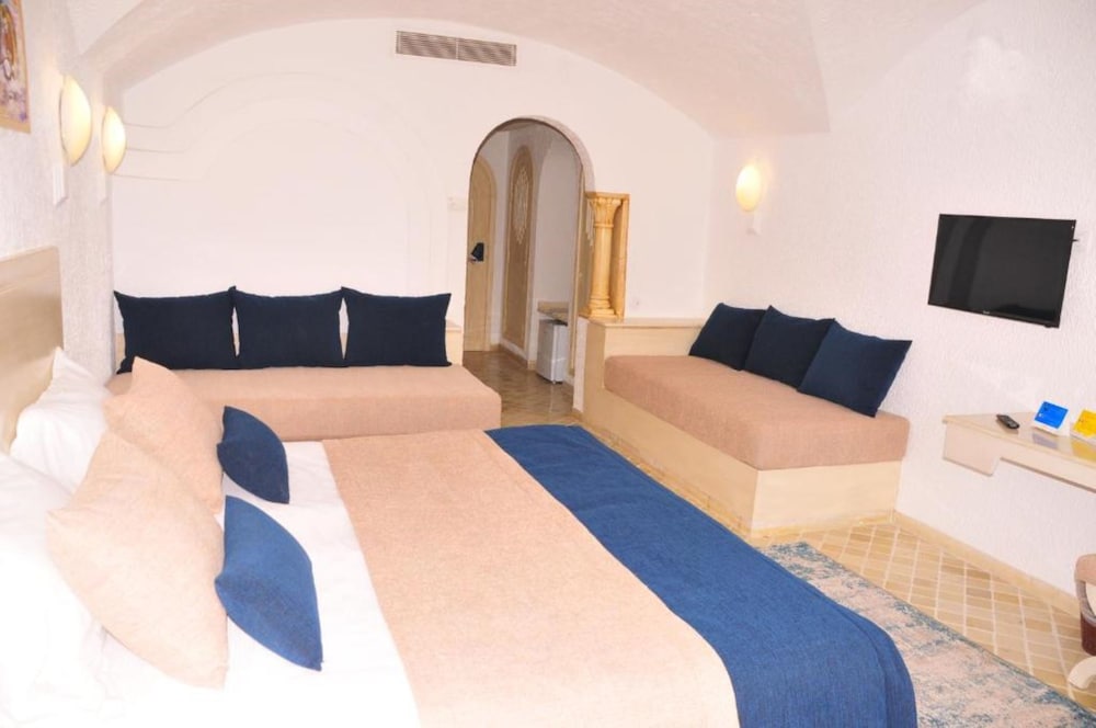 Hotel Lella Baya Thalasso — Hotel rooms in Hammamet, Nabeul