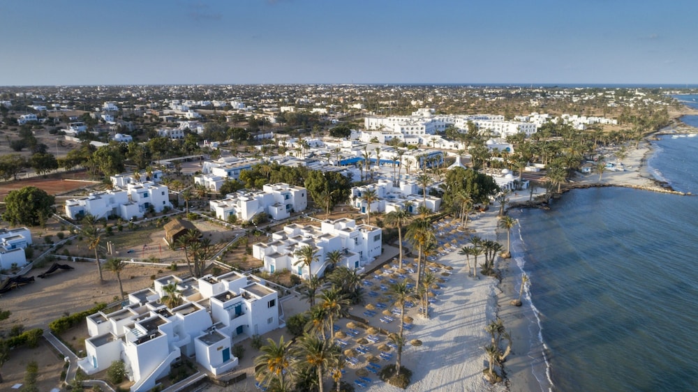 Hari Club Beach Resort — Beach in Aghir, Medenine