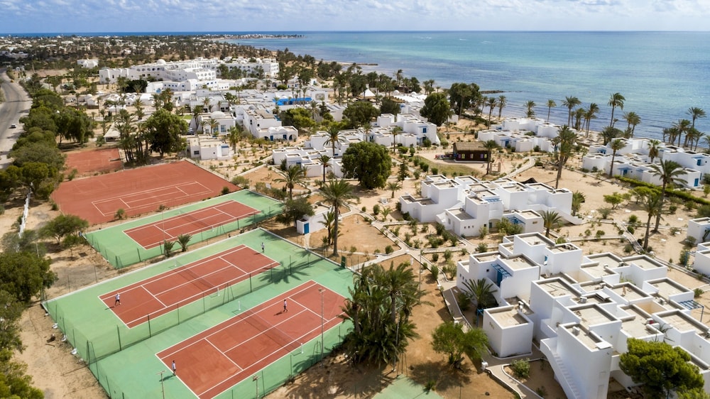 Hari Club Beach Resort — Sports & recreation in Aghir, Medenine