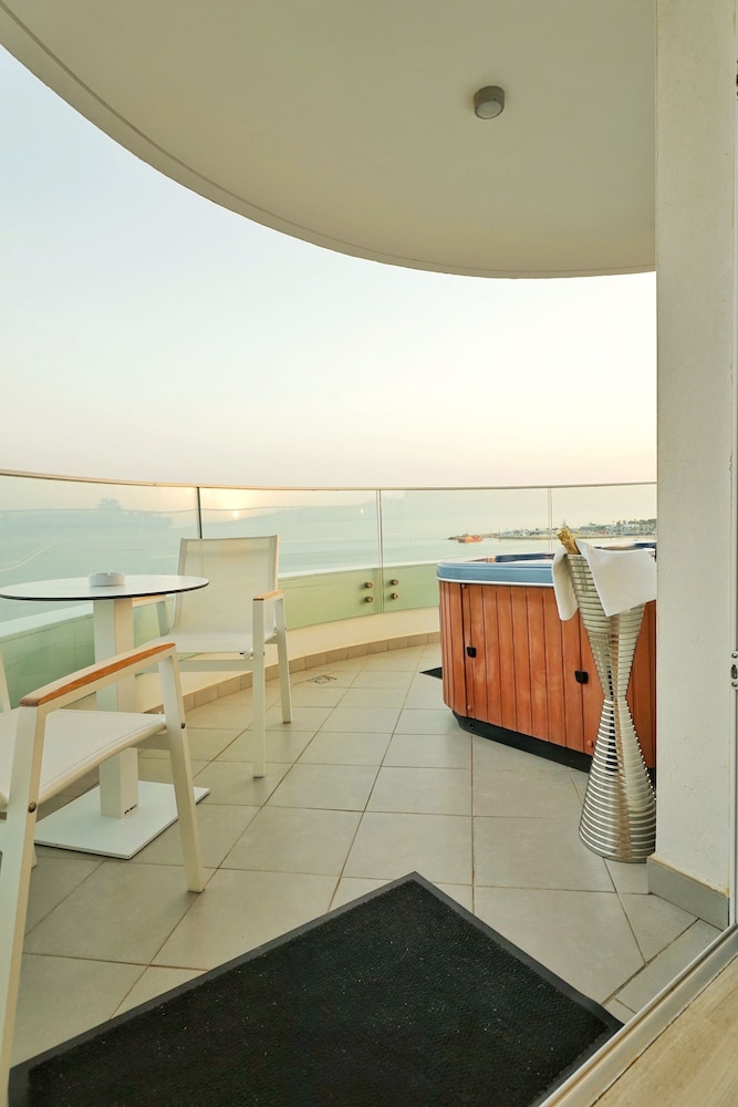 Melissi Beach Hotel & Spa — Hotel rooms in Ayia Napa, Famagusta Region
