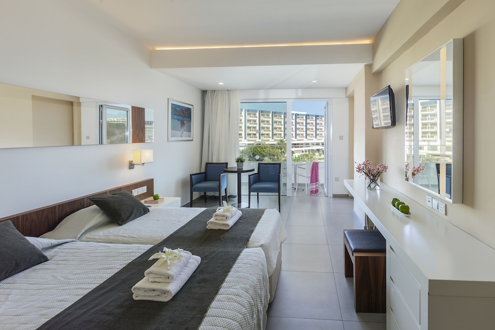 Melissi Beach Hotel & Spa — Hotel rooms in Ayia Napa, Famagusta Region