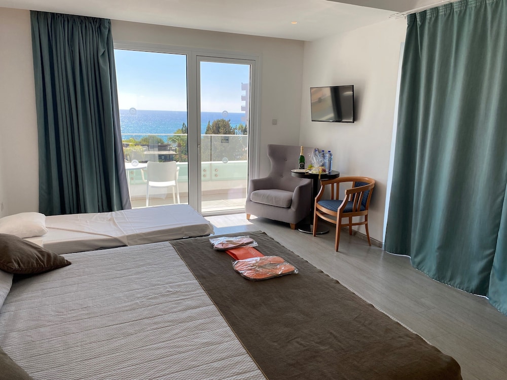 Melissi Beach Hotel & Spa — Hotel rooms in Ayia Napa, Famagusta Region