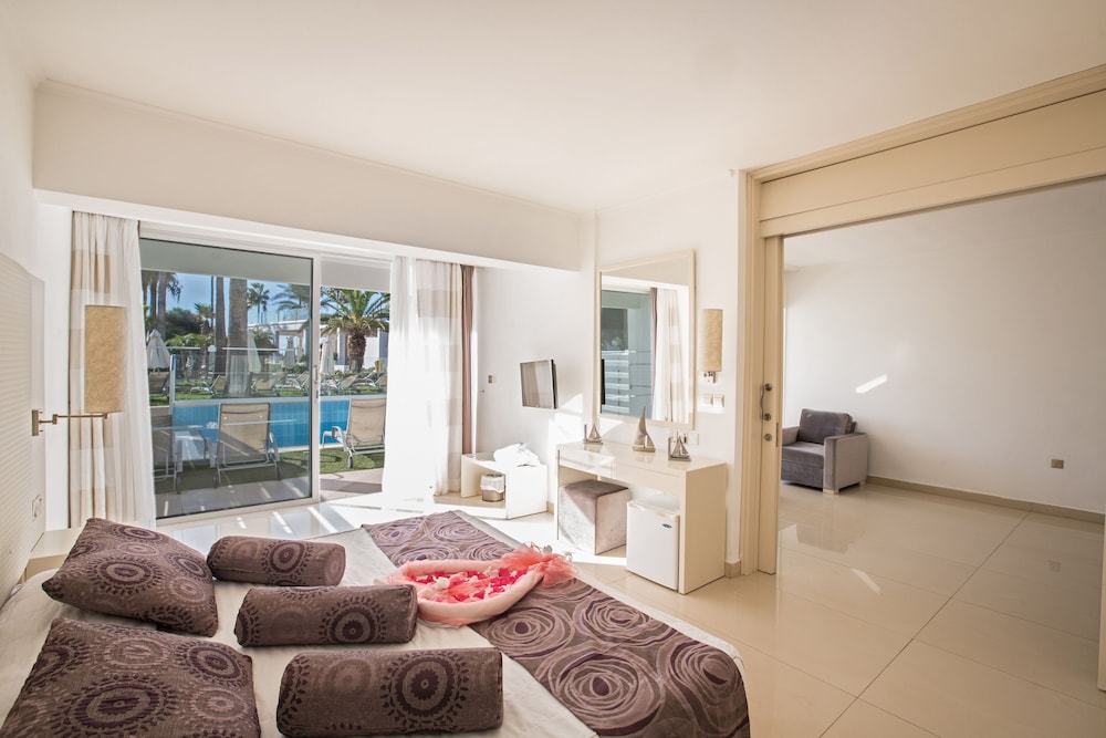 Dome Beach Marina Hotel & Resort — Hotel rooms in Ayia Napa, Famagusta Region
