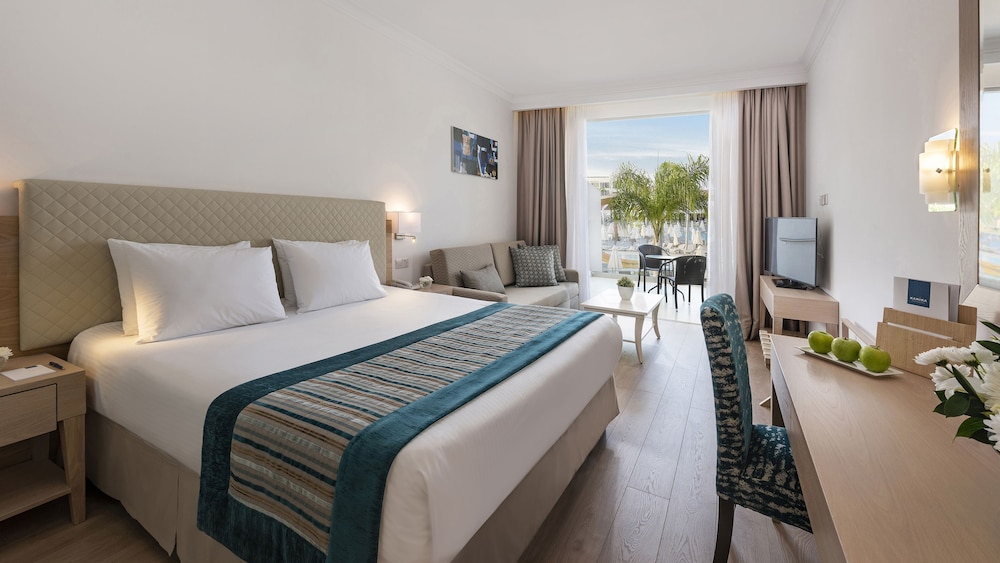 Olympic Lagoon Resort - Ayia Napa — Hotel rooms in Ayia Napa, Famagusta Region